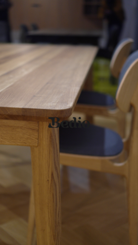 Dubový stôl Quercus