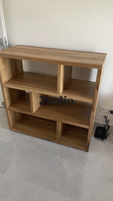 Dubový regál