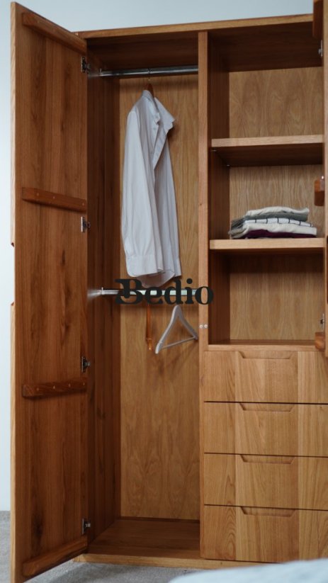 Dubová skriňa Simple