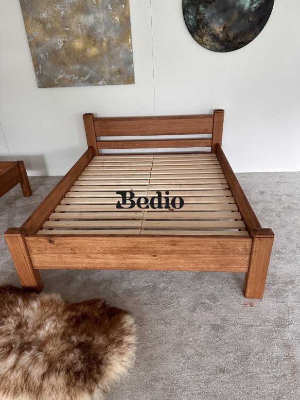 Manželská posteľ MIA